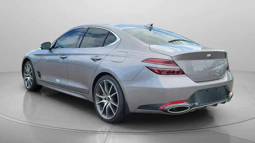 2026 Genesis G70 2.5T Prestige