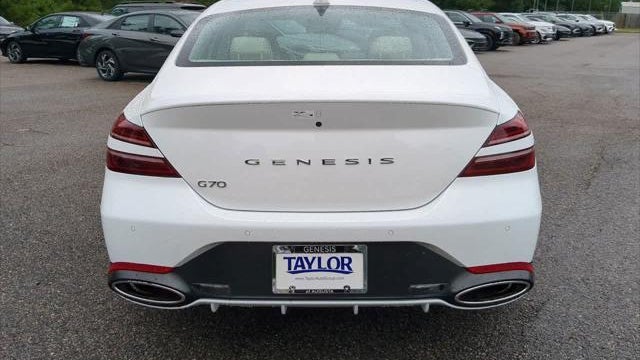 2026 Genesis G70 2.5T Prestige