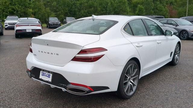 2026 Genesis G70 2.5T Prestige