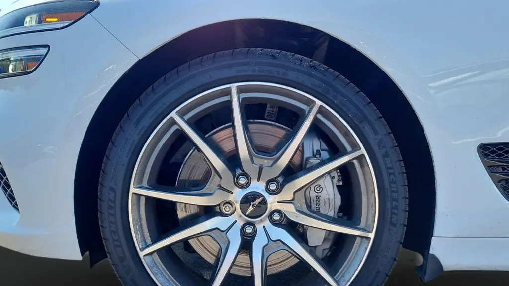 2026 Genesis G70 2.5T Prestige