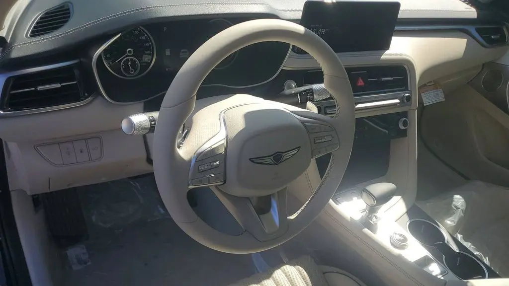 2026 Genesis G70 2.5T Prestige