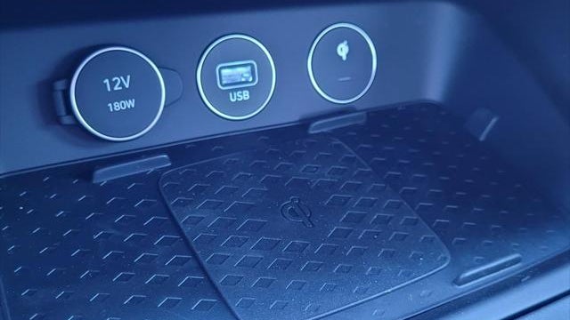 2024 Genesis G70 2.5T Standard