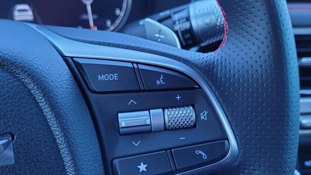 2024 Genesis G70 2.5T Standard