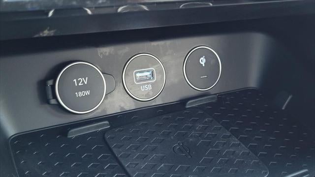 2024 Genesis G70 2.5T Standard