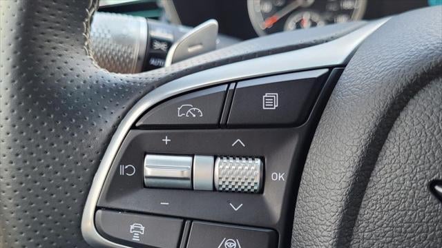 2024 Genesis G70 2.5T Standard