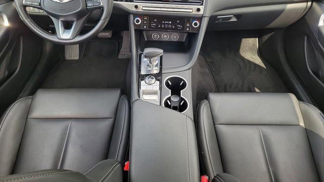 2025 Genesis G70 2.5T Standard