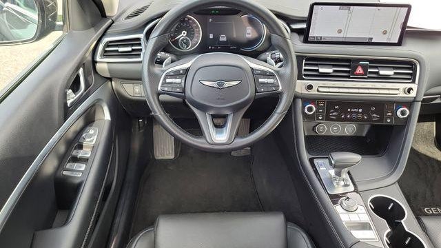 2025 Genesis G70 2.5T Standard