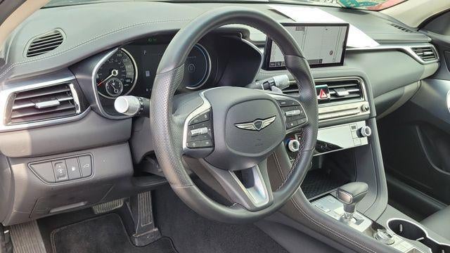 2025 Genesis G70 2.5T Standard