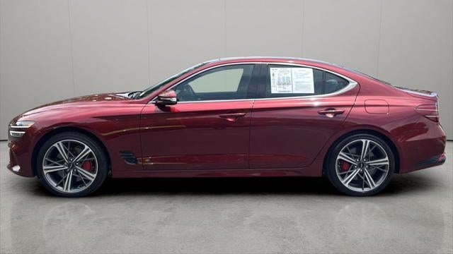 2025 Genesis G70 2.5T Standard