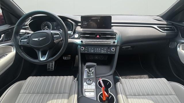 2025 Genesis G70 2.5T Standard