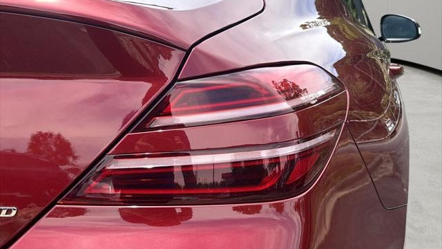 2025 Genesis G70 2.5T Standard