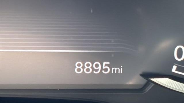 2025 Genesis G70 2.5T Standard