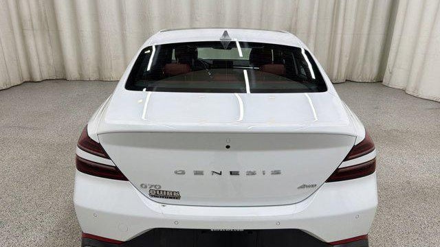 2025 Genesis G70 2.5T Standard