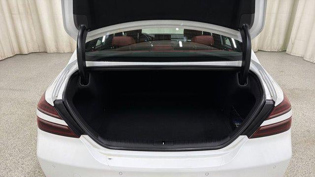 2025 Genesis G70 2.5T Standard