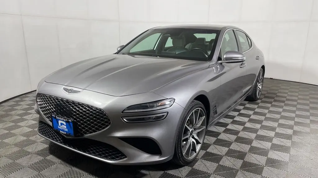 2024 Genesis G70 2.5T Standard