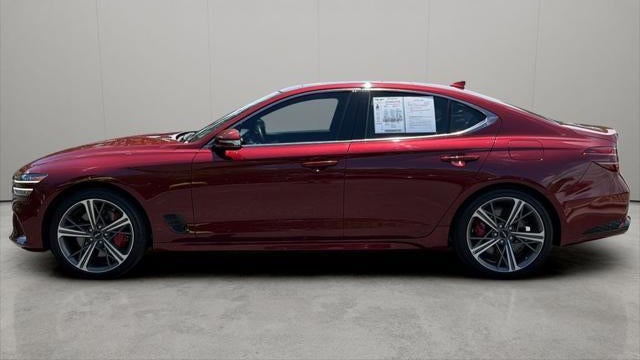 2025 Genesis G70 2.5T Standard
