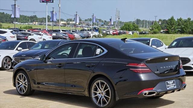 2025 Genesis G70 2.5T Standard