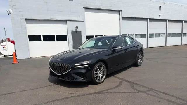 2025 Genesis G70 2.5T Standard