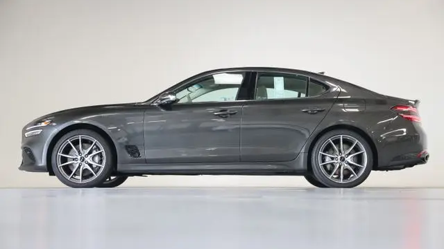 2026 Genesis G70 2.5T Prestige