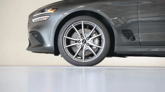 2026 Genesis G70 2.5T Prestige