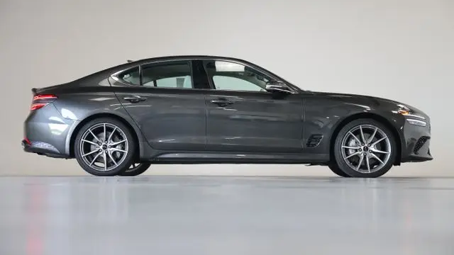 2026 Genesis G70 2.5T Prestige