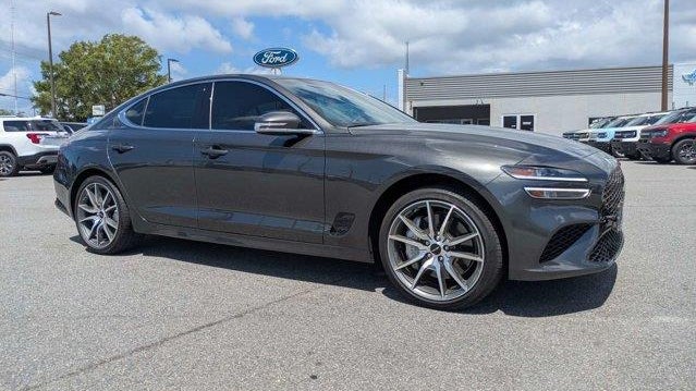 2024 Genesis G70 2.5T Standard