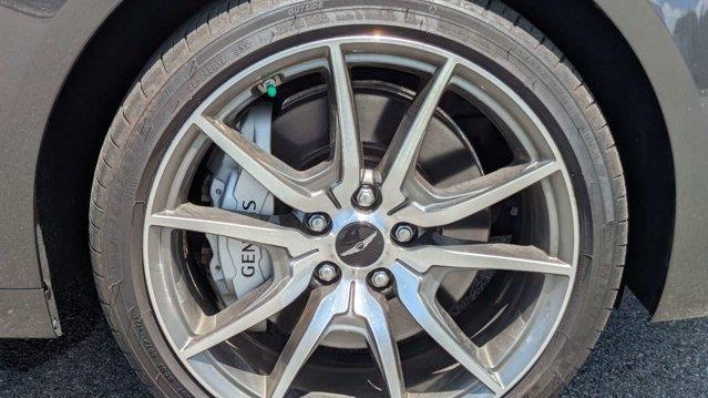 2024 Genesis G70 2.5T Standard