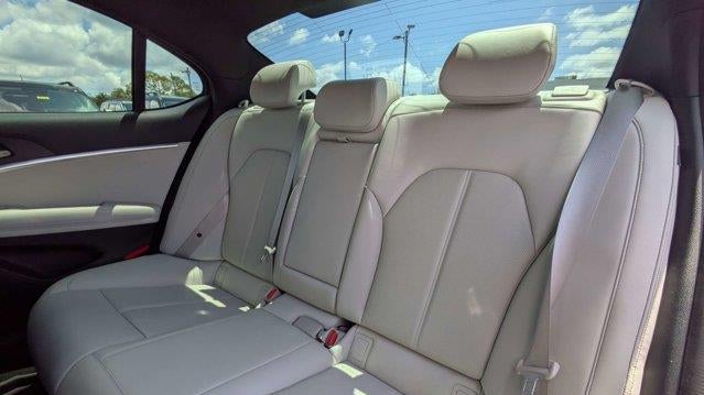 2024 Genesis G70 2.5T Standard