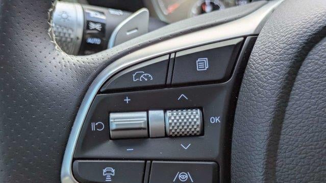 2024 Genesis G70 2.5T Standard