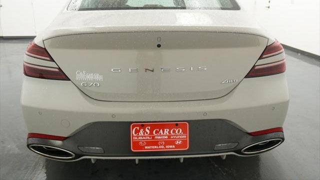 2025 Genesis G70 2.5T Standard