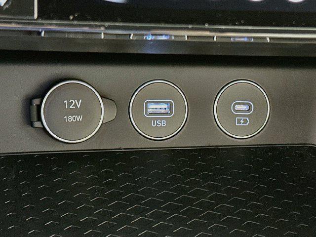 2025 Genesis G70 - $32,589
