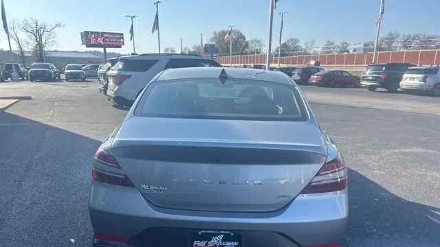 2025 Genesis G70 2.5T Standard