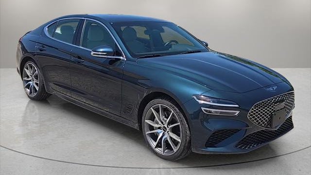 2025 Genesis G70 2.5T Standard