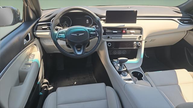 2025 Genesis G70 2.5T Standard