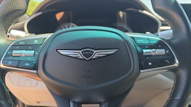 2025 Genesis G70 2.5T Standard