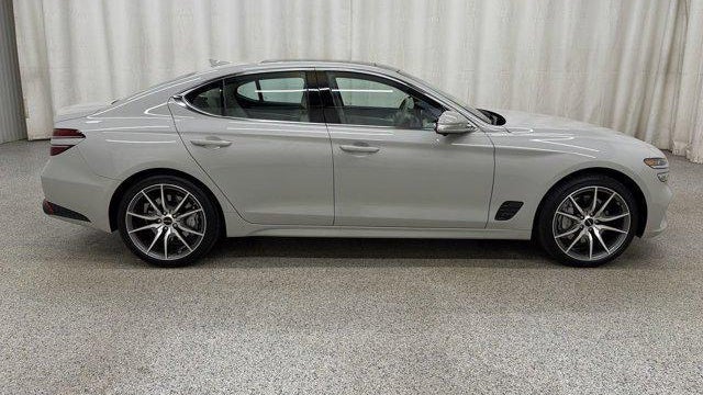 2026 Genesis G70 2.5T Prestige