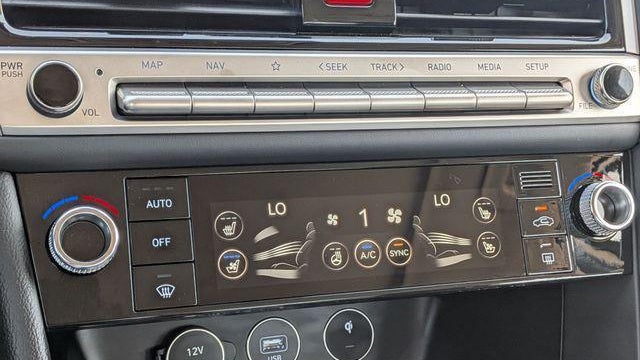 2026 Genesis G70 2.5T Prestige