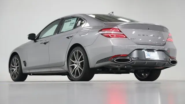 2026 Genesis G70 2.5T Prestige