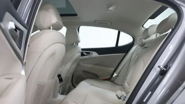 2026 Genesis G70 2.5T Prestige