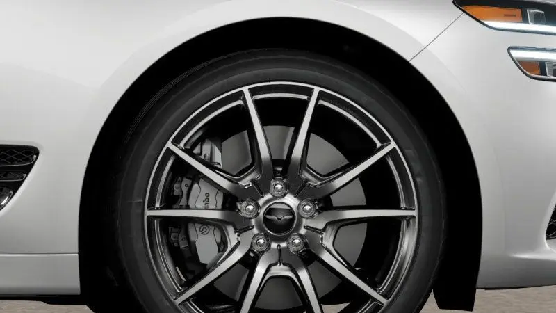 2026 Genesis G70 2.5T Prestige