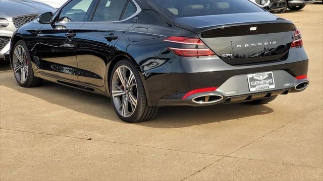 2024 Genesis G70 2.5T Standard