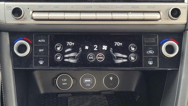 2024 Genesis G70 2.5T Standard