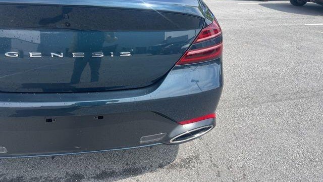 2025 Genesis G70 2.5T Standard