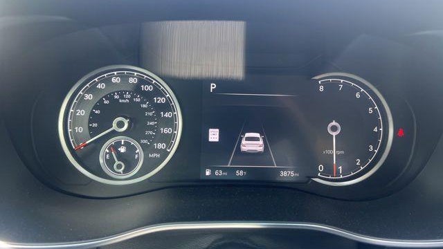 2025 Genesis G70 2.5T Standard