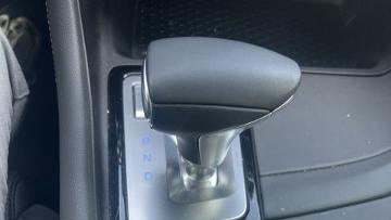 2025 Genesis G70 2.5T Standard