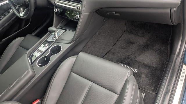 2025 Genesis G70 2.5T Standard