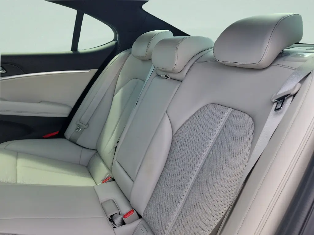 2025 Genesis G70 - $36,599