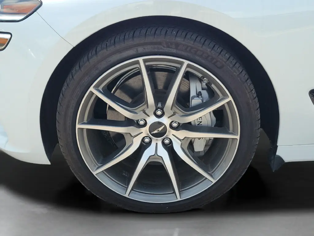 2025 Genesis G70 - $36,599