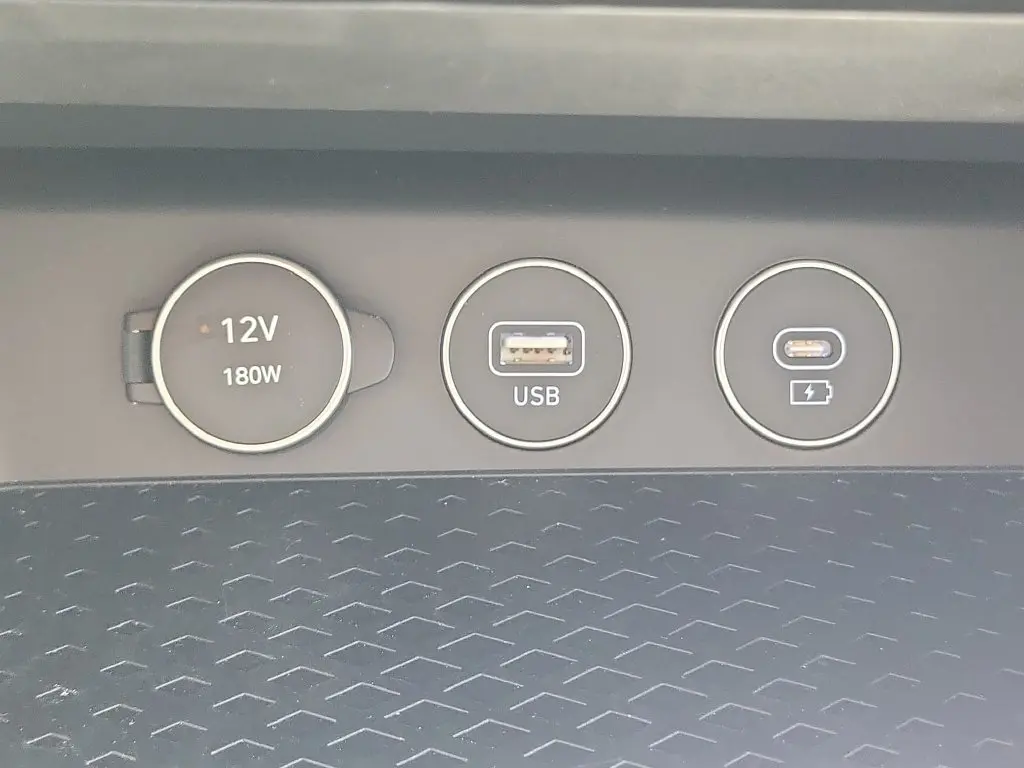 2025 Genesis G70 - $36,599