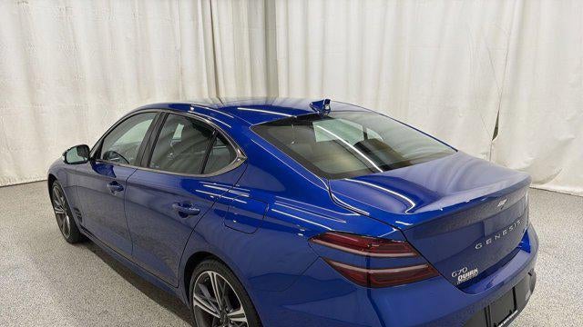 2025 Genesis G70 2.5T Standard